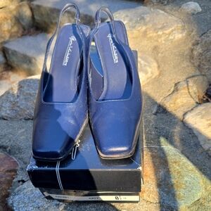 Gloria Vanderbilt Navy Slingback Heels